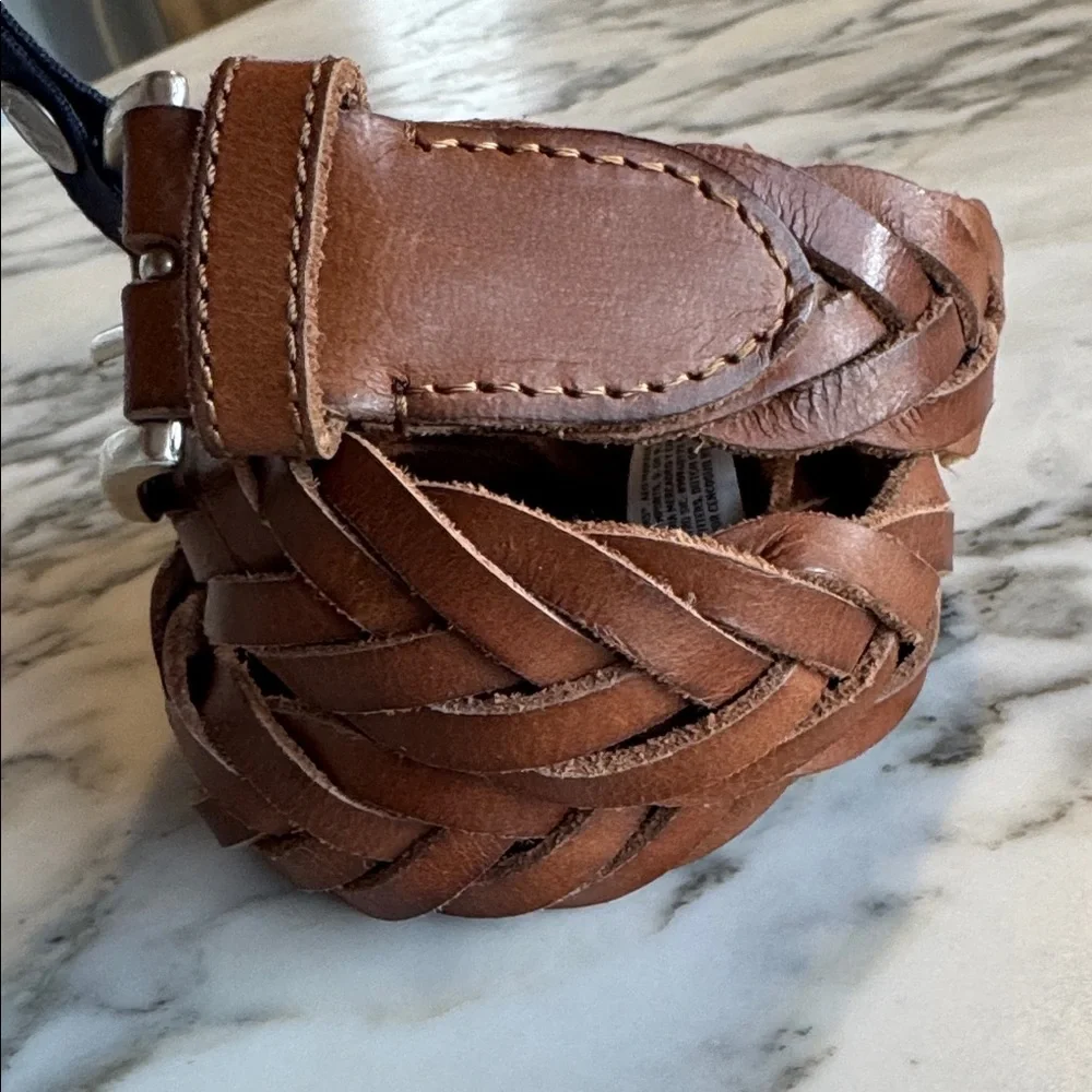 American Eagle Outfitters Woven Leather Belt size 30